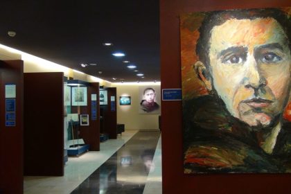 0329357-1068×601